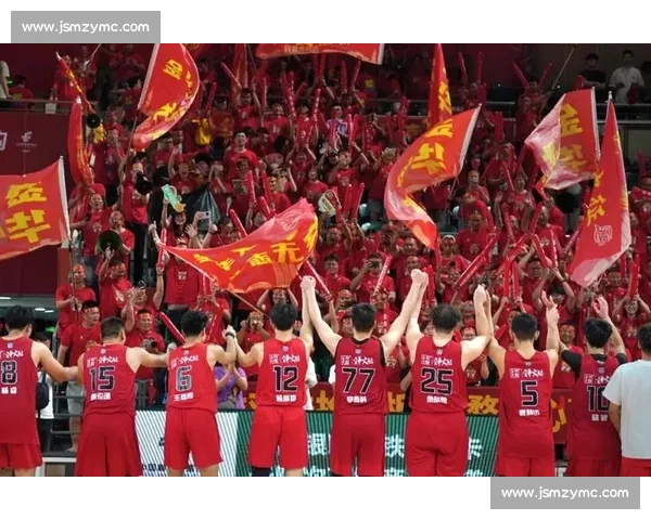 聚焦首场比赛揭幕战激战正酣点燃赛季全新期待与悬念走向巅峰征程